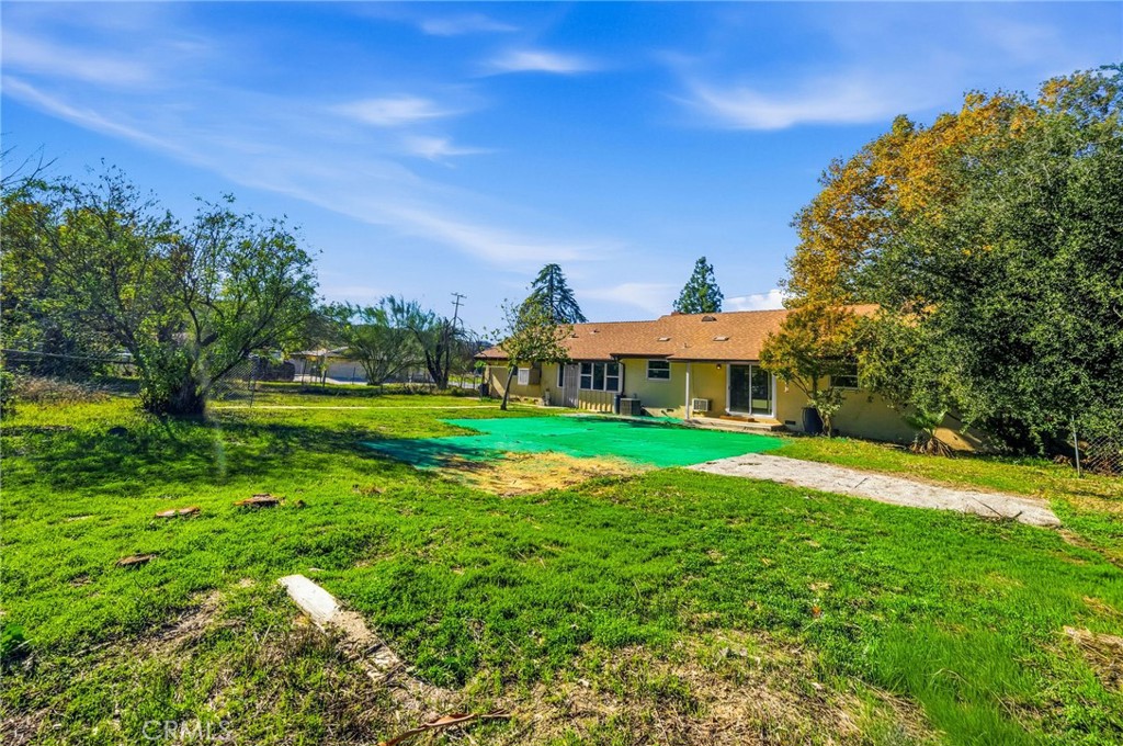 26850 Columbia Street