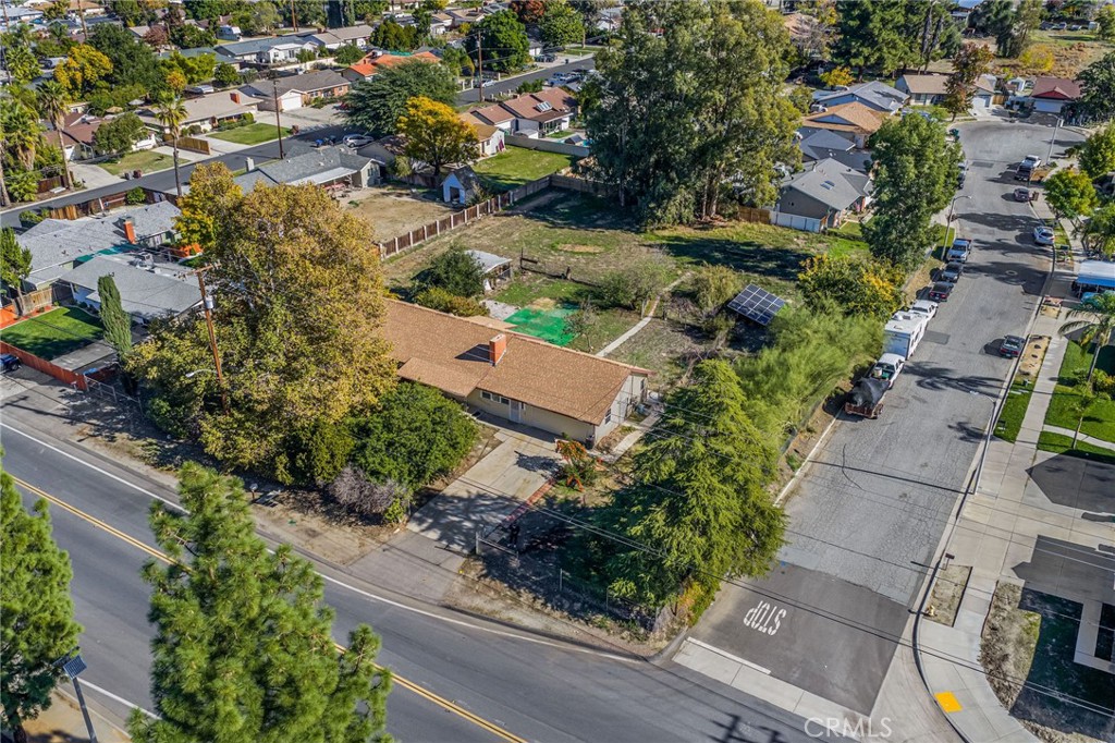 26850 Columbia Street