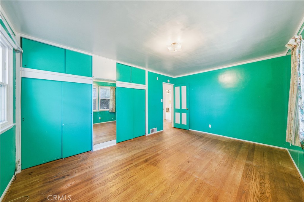 26850 Columbia Street