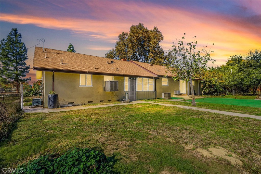 26850 Columbia Street