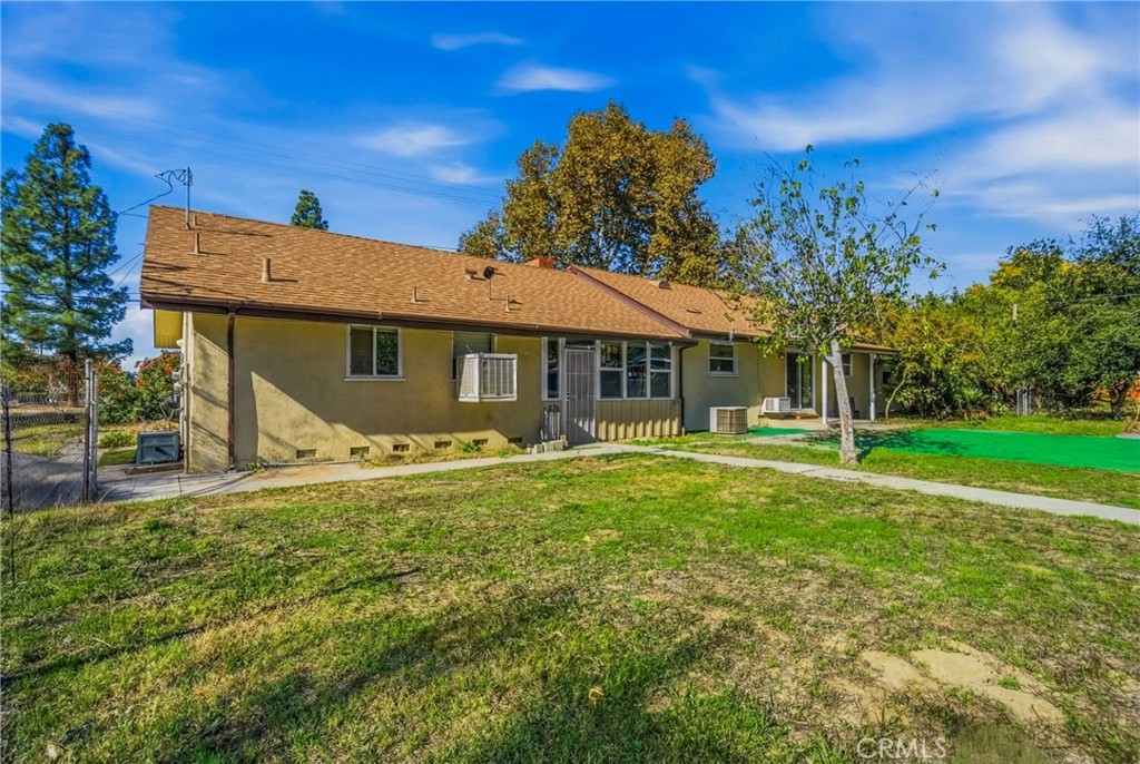 26850 Columbia Street