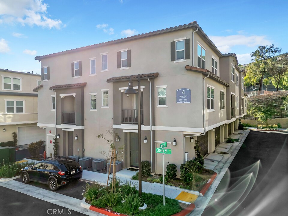 2814 Clary