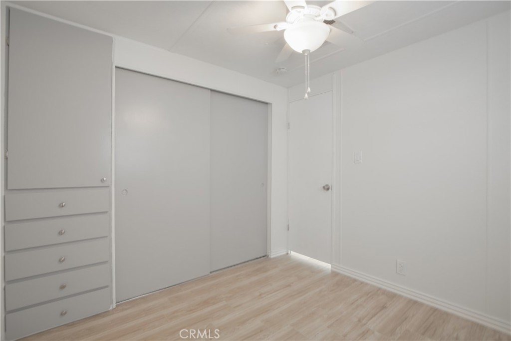 725 W Thornton 41