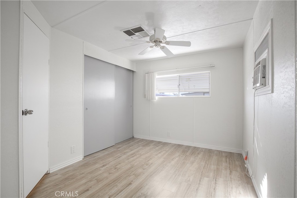 725 W Thornton 41
