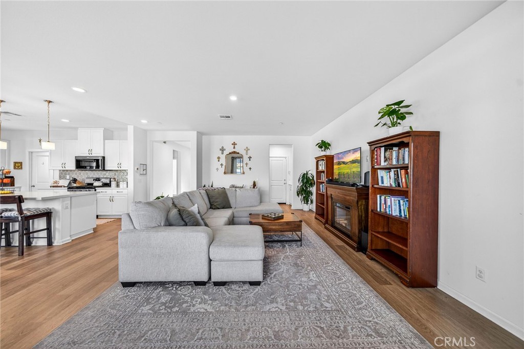 36316 Beacon Light Way