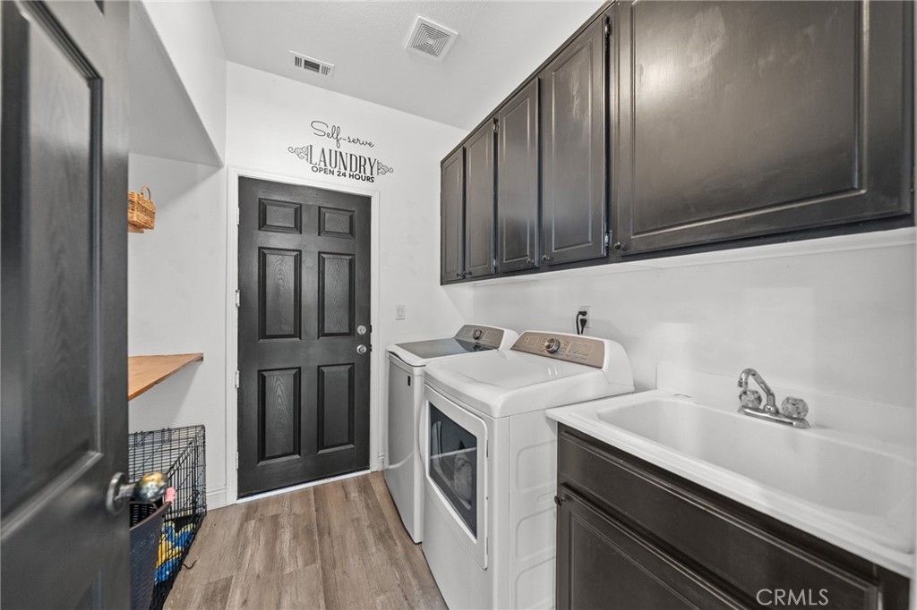 27497 Yellow Wood Way