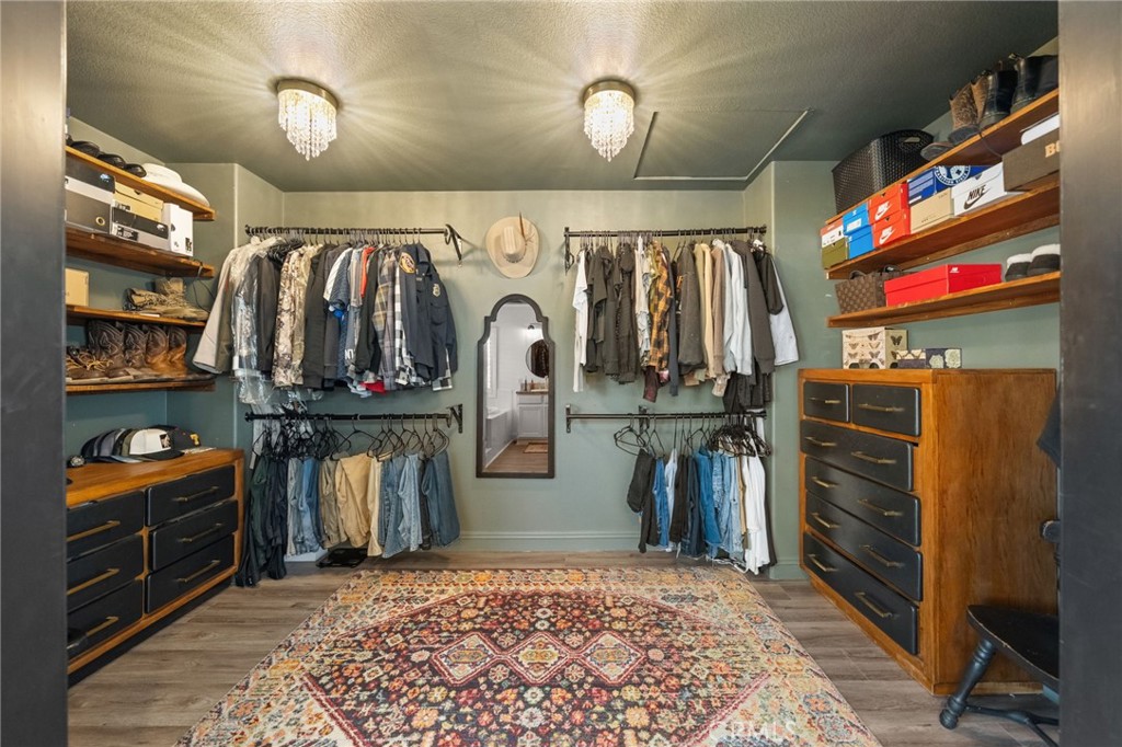 27497 Yellow Wood Way