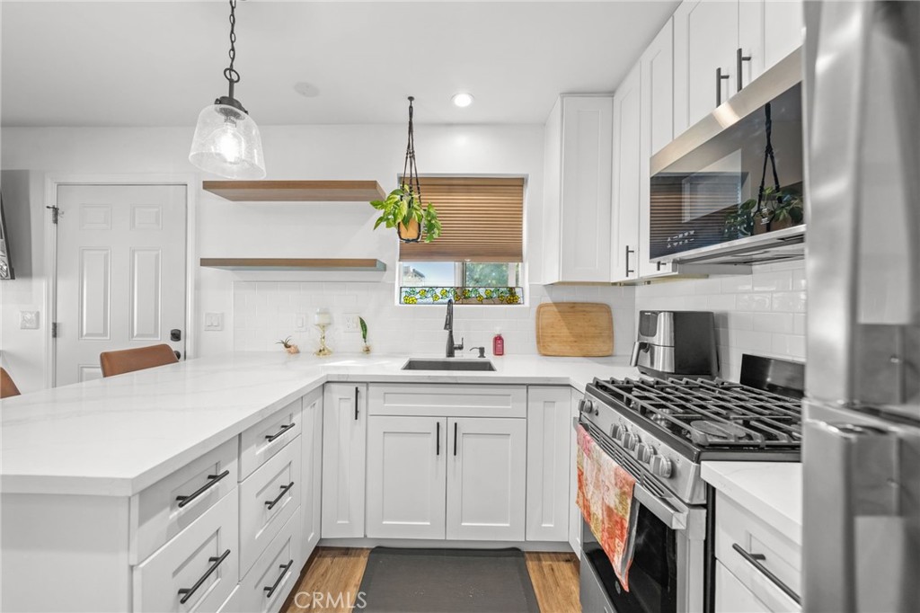 27497 Yellow Wood Way