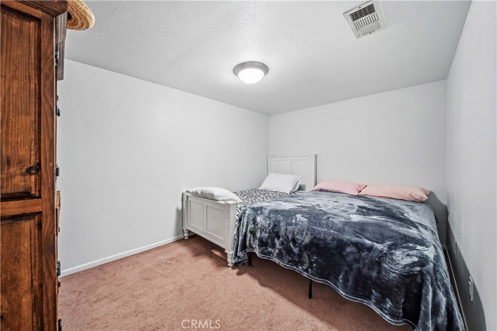 727 El Centro Avenue