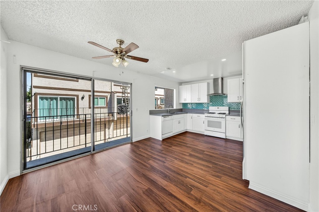 764 N Glendora Avenue