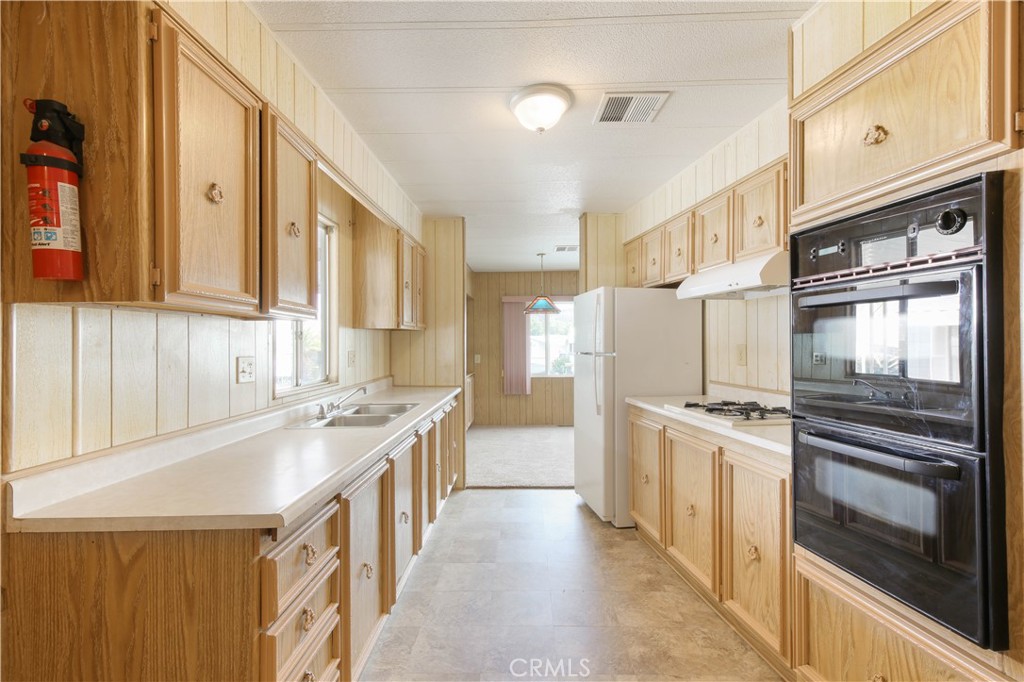 45521 State Highway 74 35