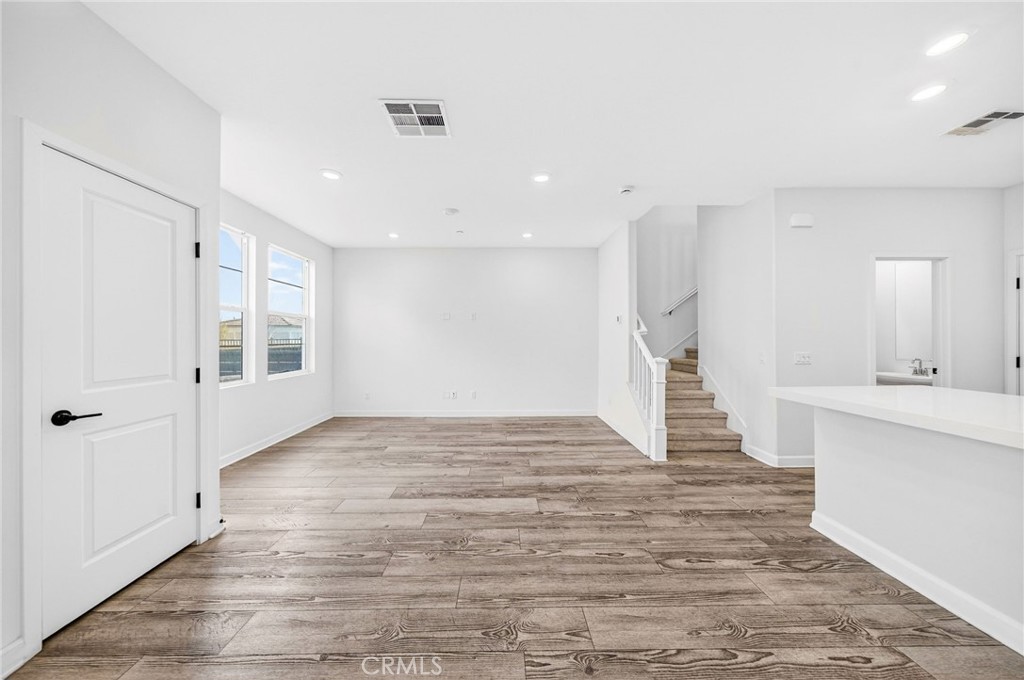 1218 Sunrise View 105