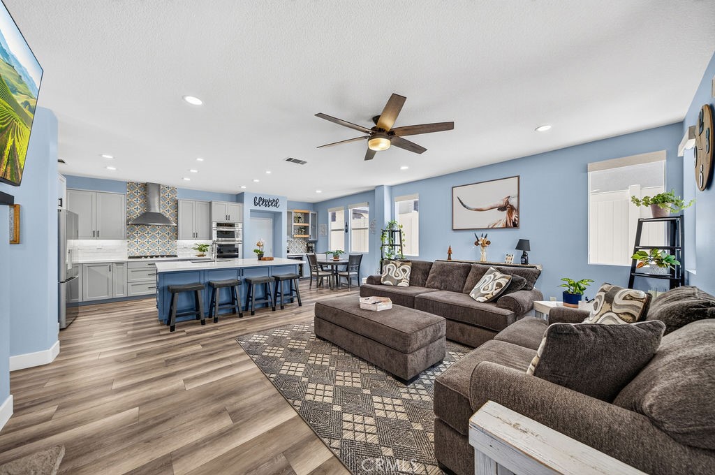 43683 Altamura Court
