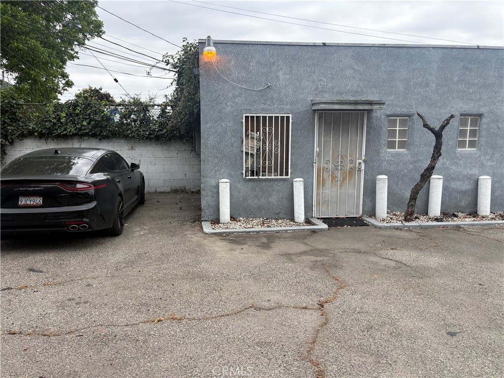 4760 S Figueroa