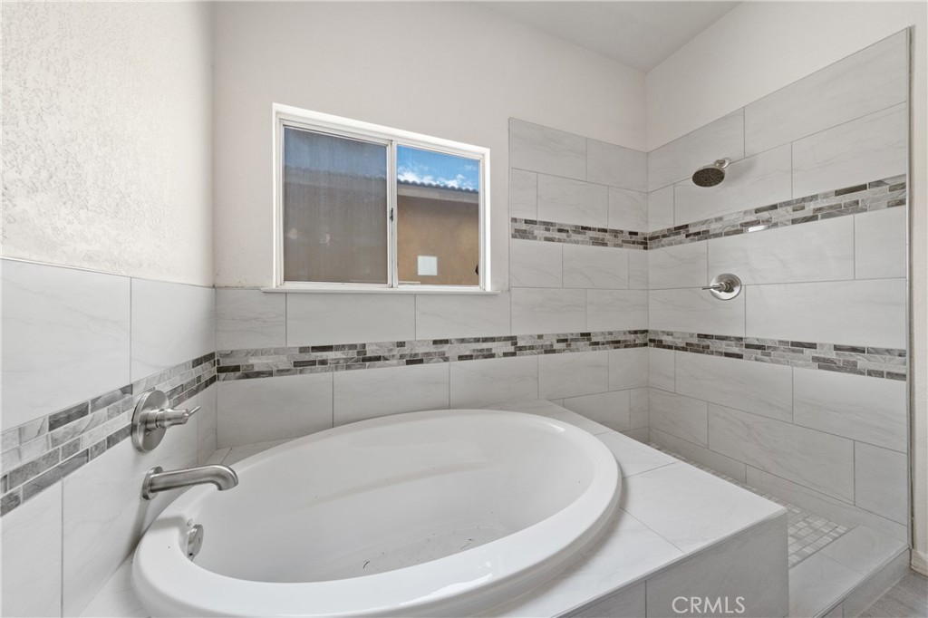 9607 Oakmount