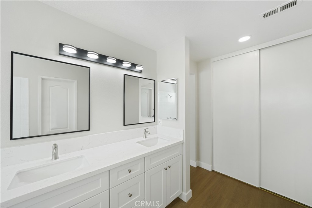 30055 Calle Belcanto