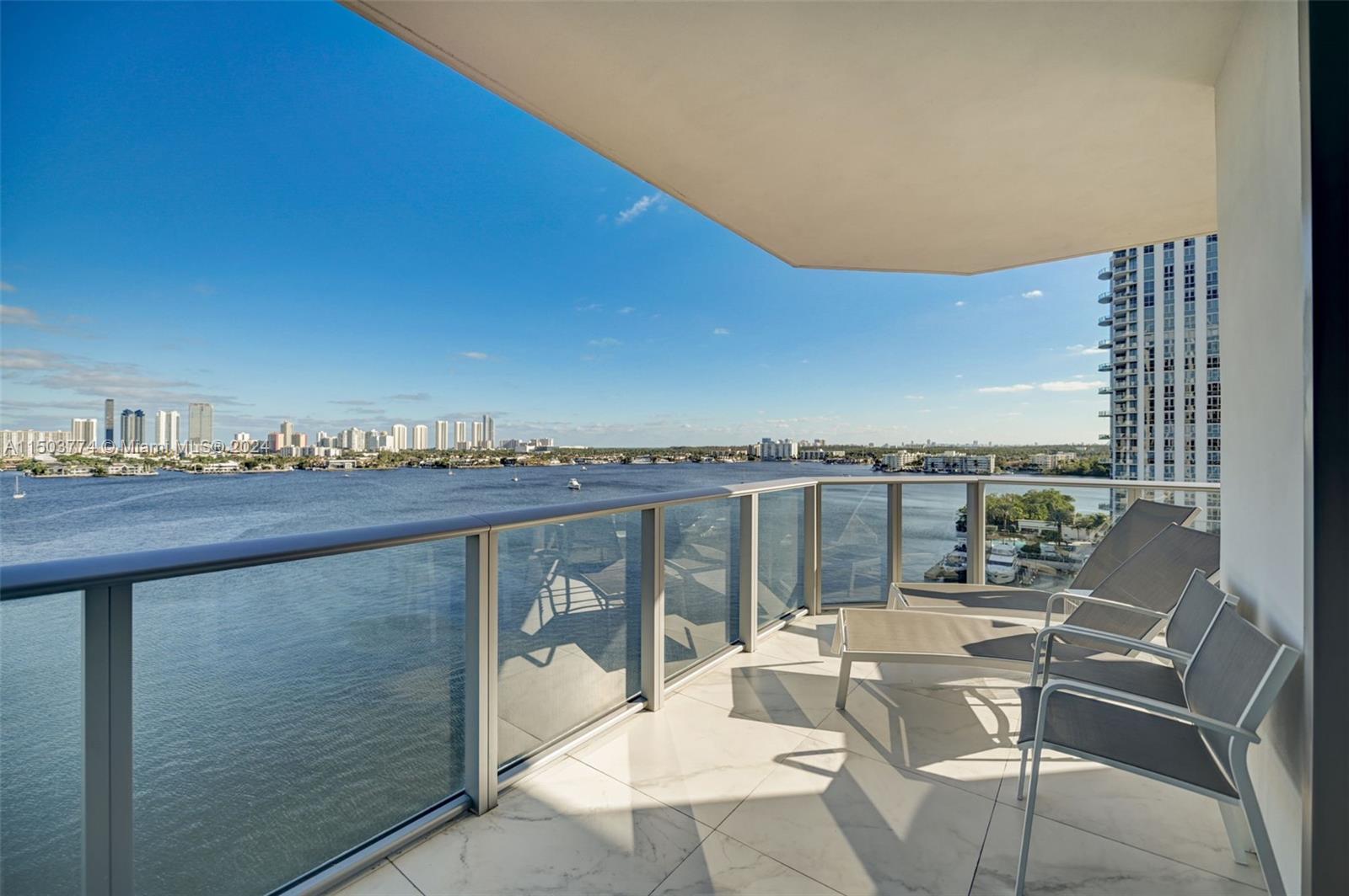 17301 Biscayne Blvd # 909