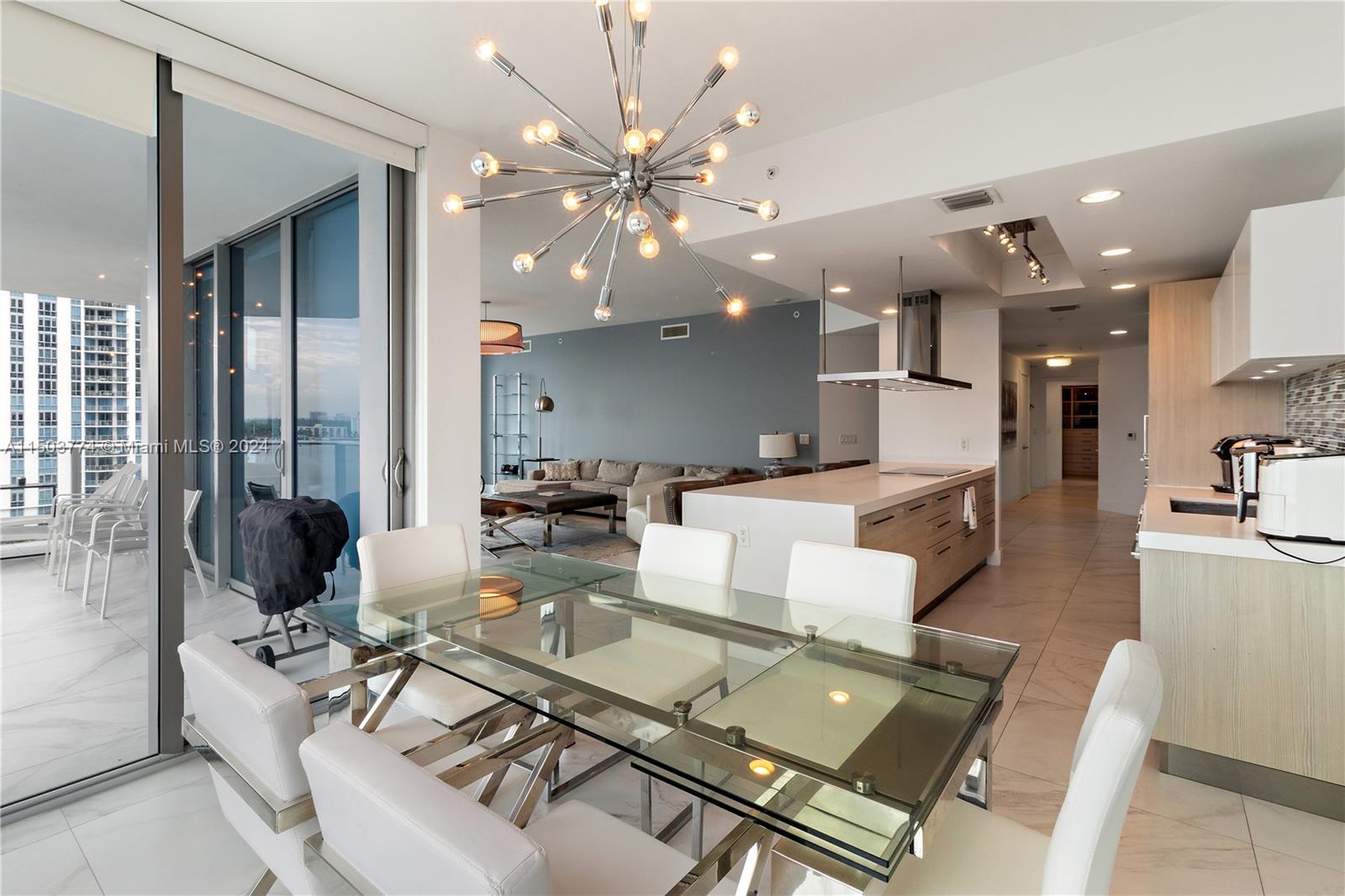 17301 Biscayne Blvd # 909