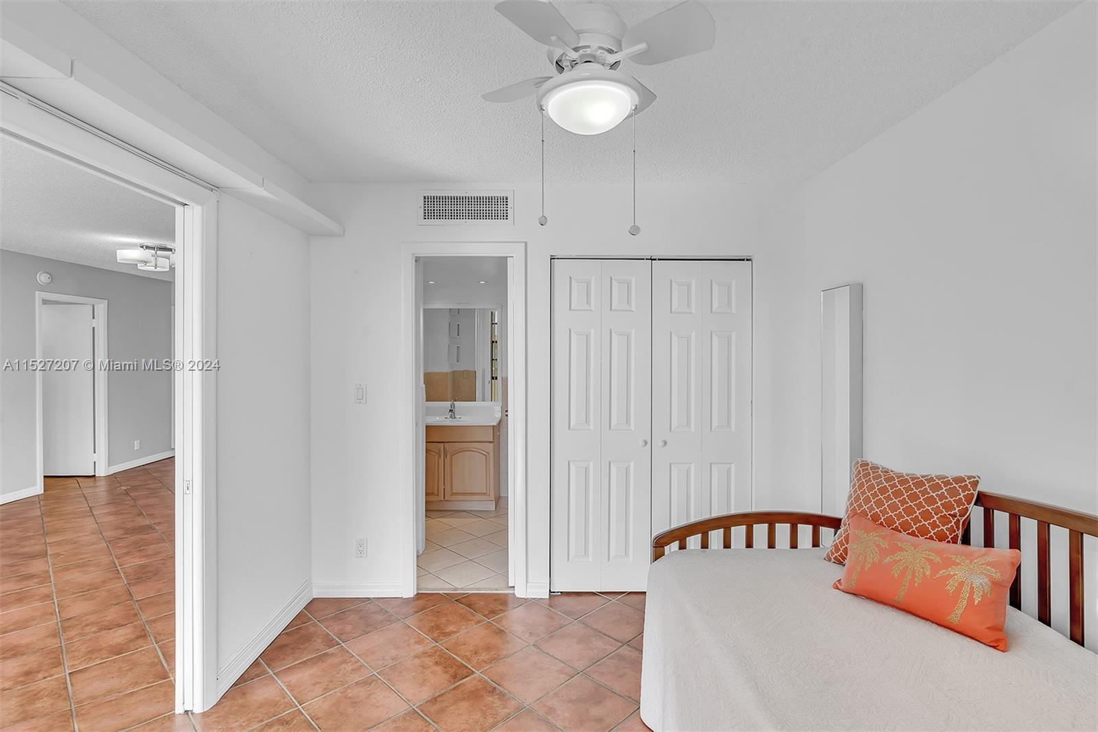 20400 W Country Club Dr # 506