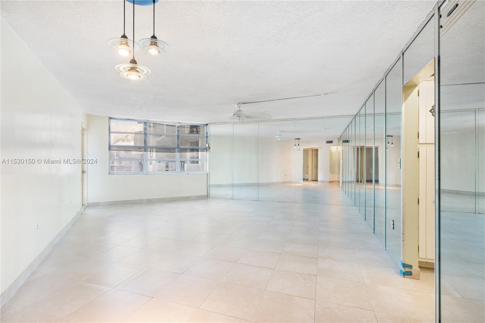 2750 NE 183rd St Unit: 2012