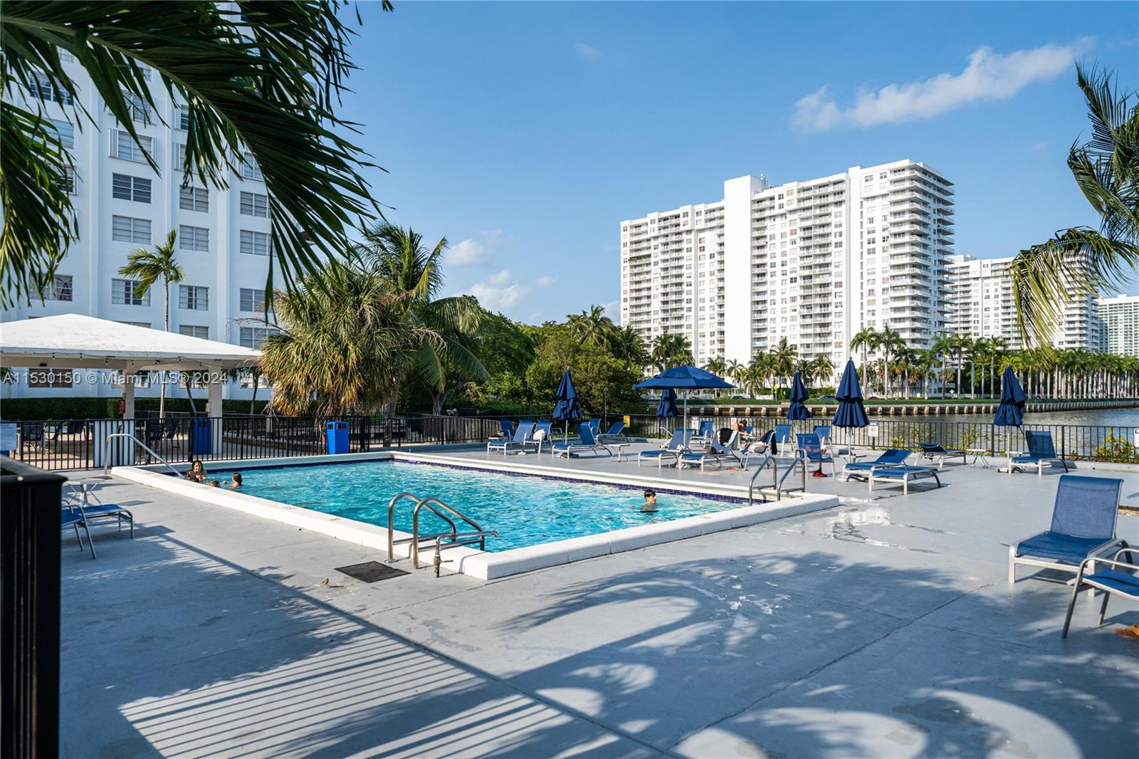 2750 NE 183rd St Unit: 2012