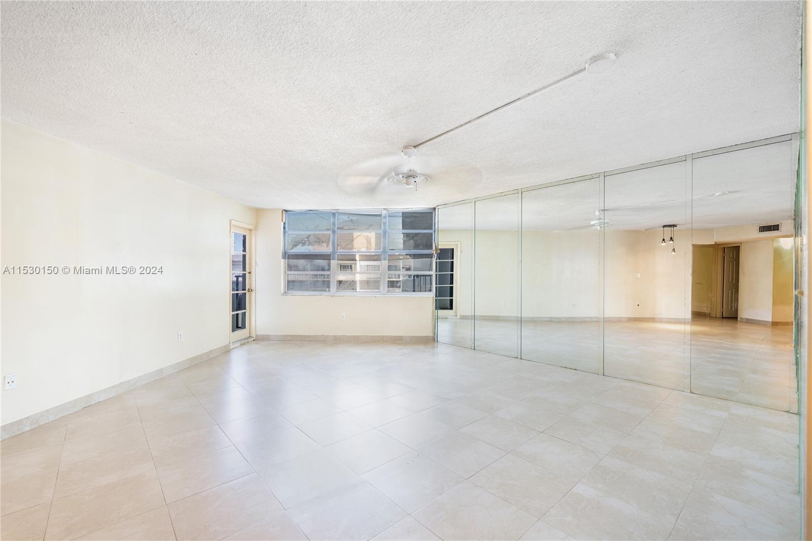 2750 NE 183rd St Unit: 2012