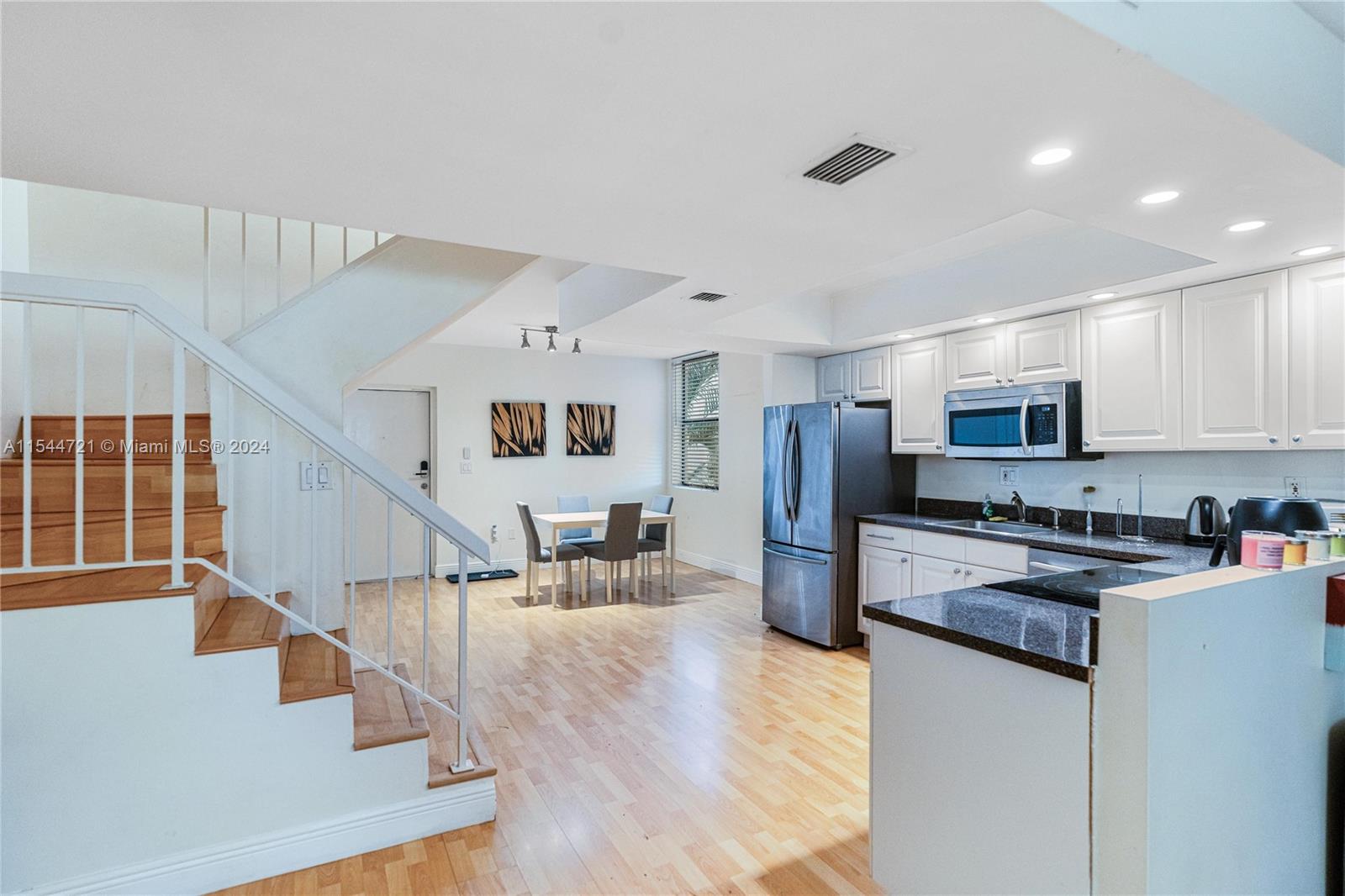 20341 NE 30th Ave # 6 Unit: 117-6