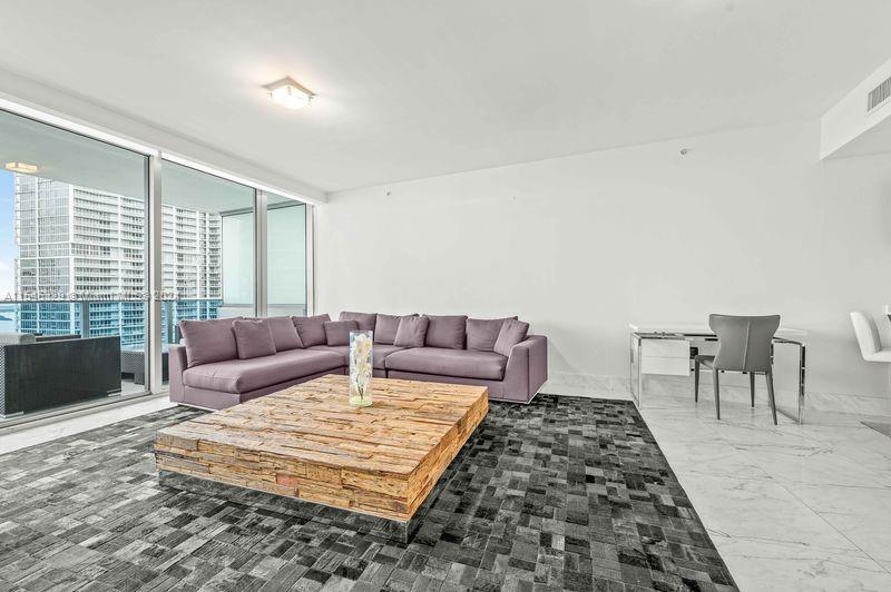 200 Biscayne Boulevard Way # 3805