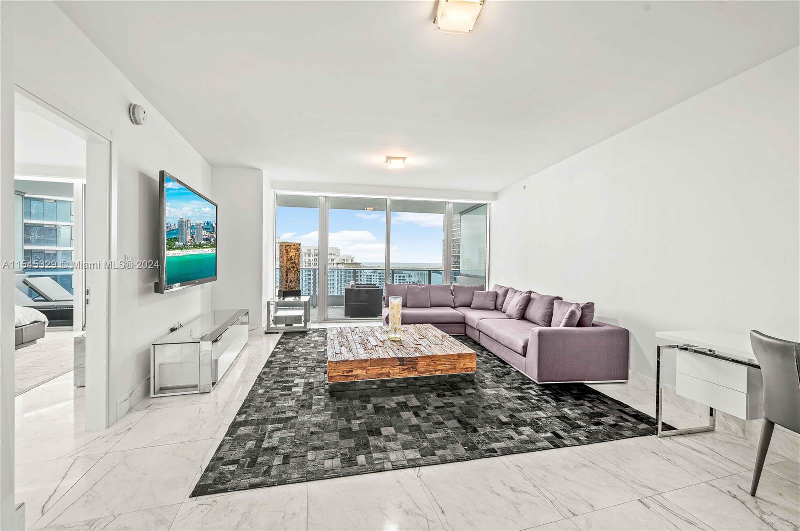 200 Biscayne Boulevard Way # 3805