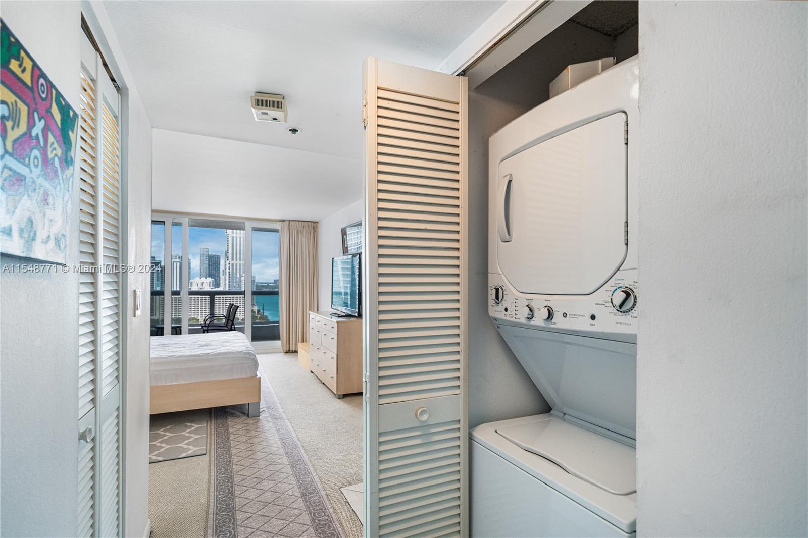 1717 N Bayshore Dr # 2636 Unit: A-2636