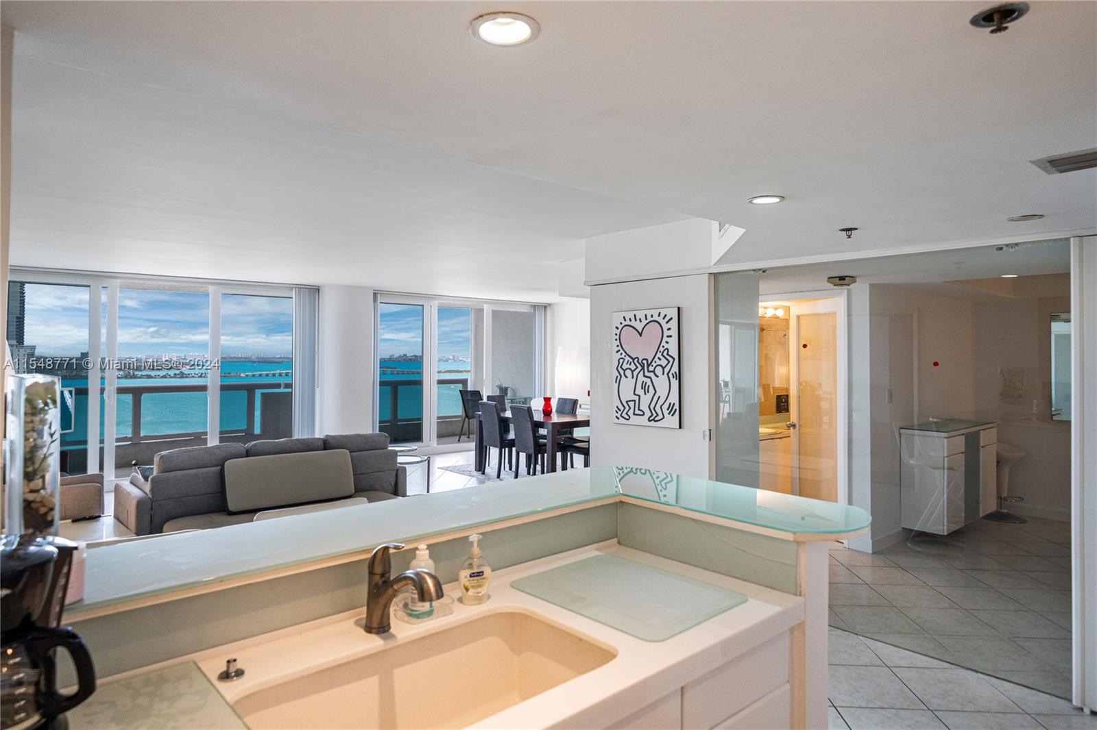 1717 N Bayshore Dr # 2636 Unit: A-2636