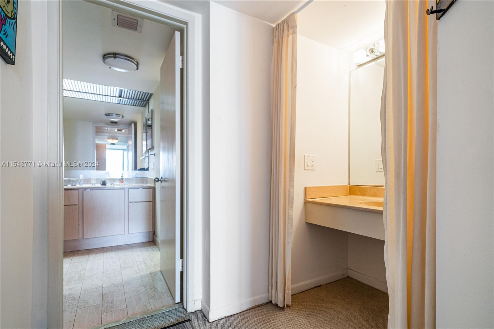1717 N Bayshore Dr # 2636 Unit: A-2636