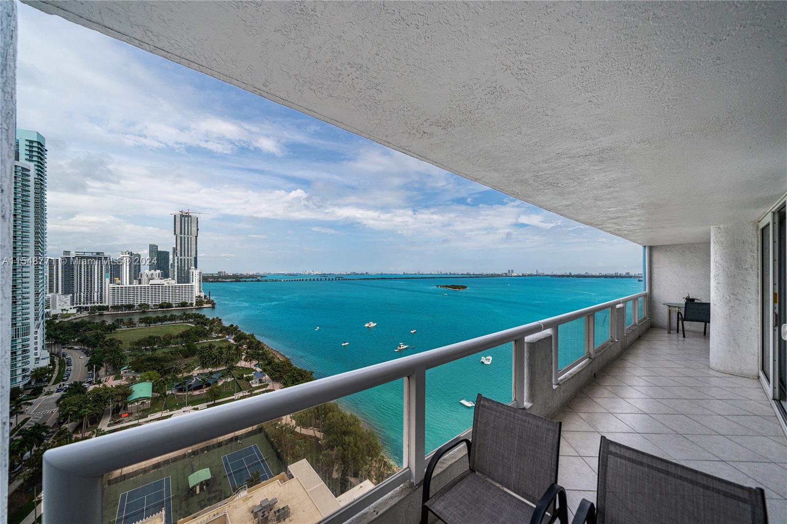 1717 N Bayshore Dr # 2636 Unit: A-2636