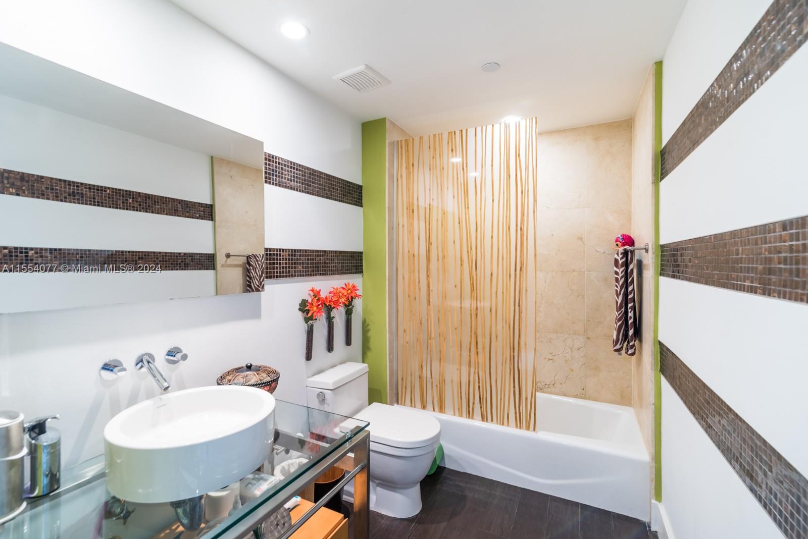 6000 Collins Ave # 310