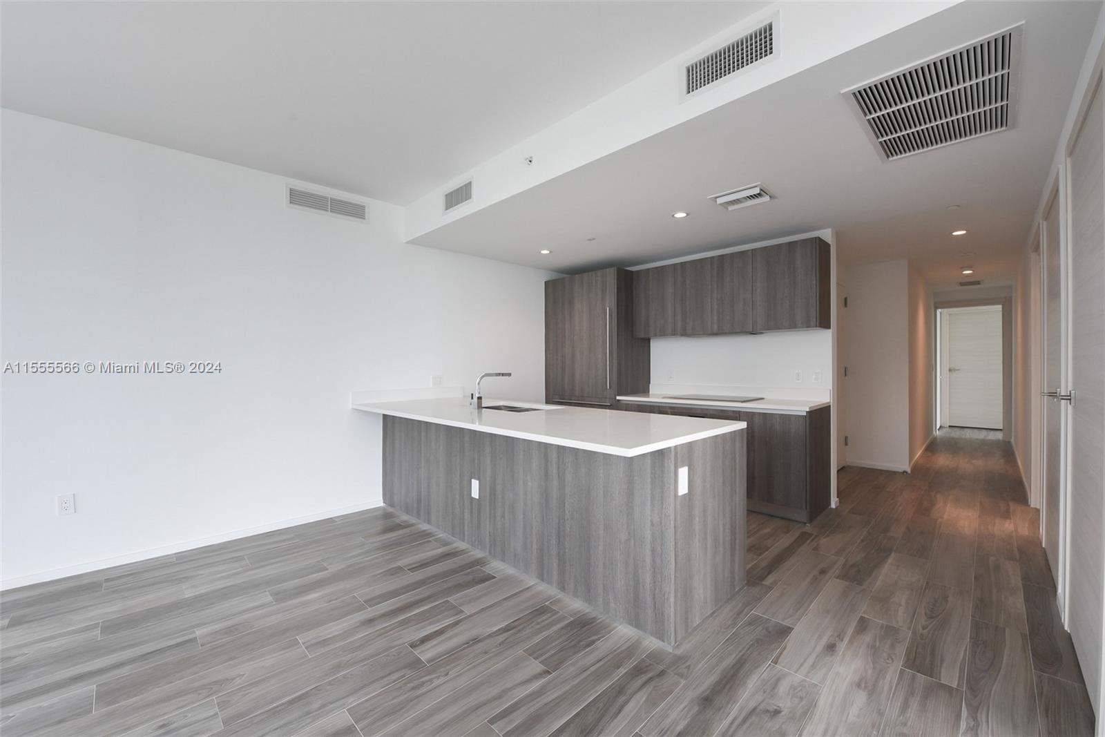 801 S Miami Ave Unit: 3204