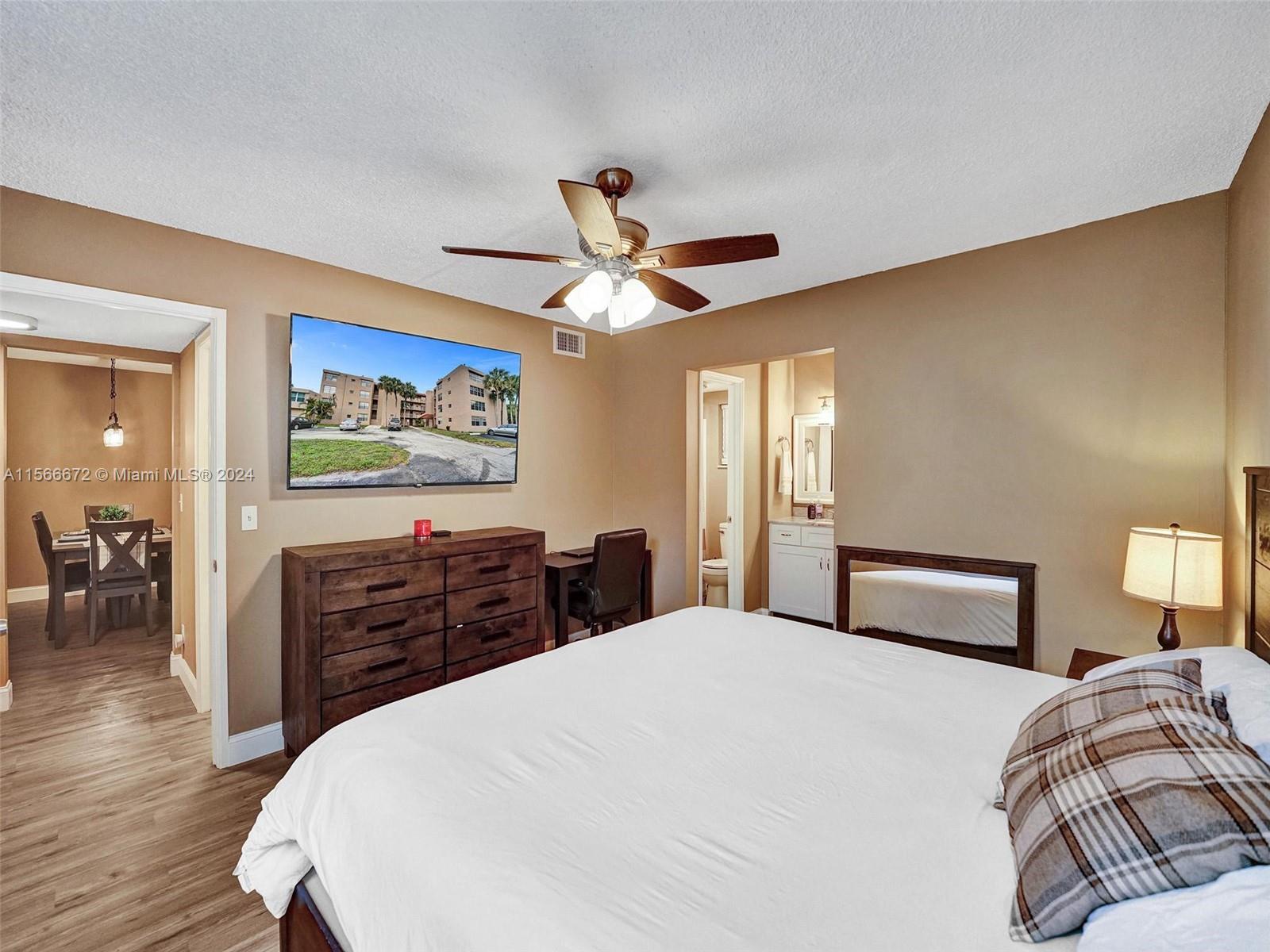 9450 Live Oak Pl # 304