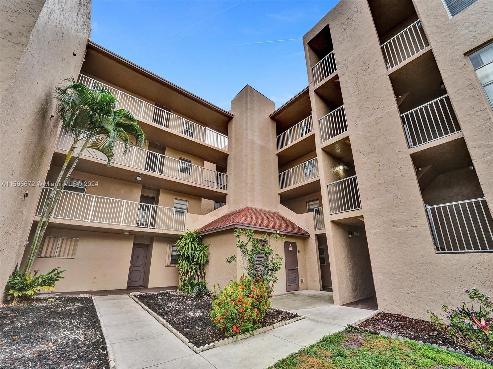 9450 Live Oak Pl # 304