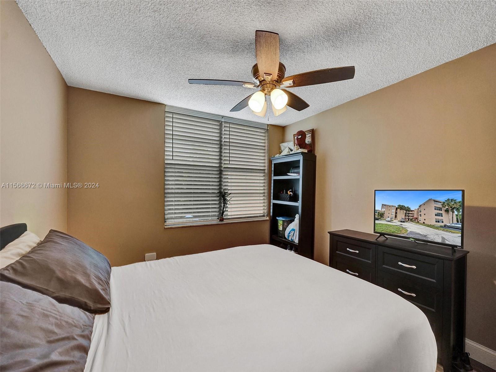 9450 Live Oak Pl # 304
