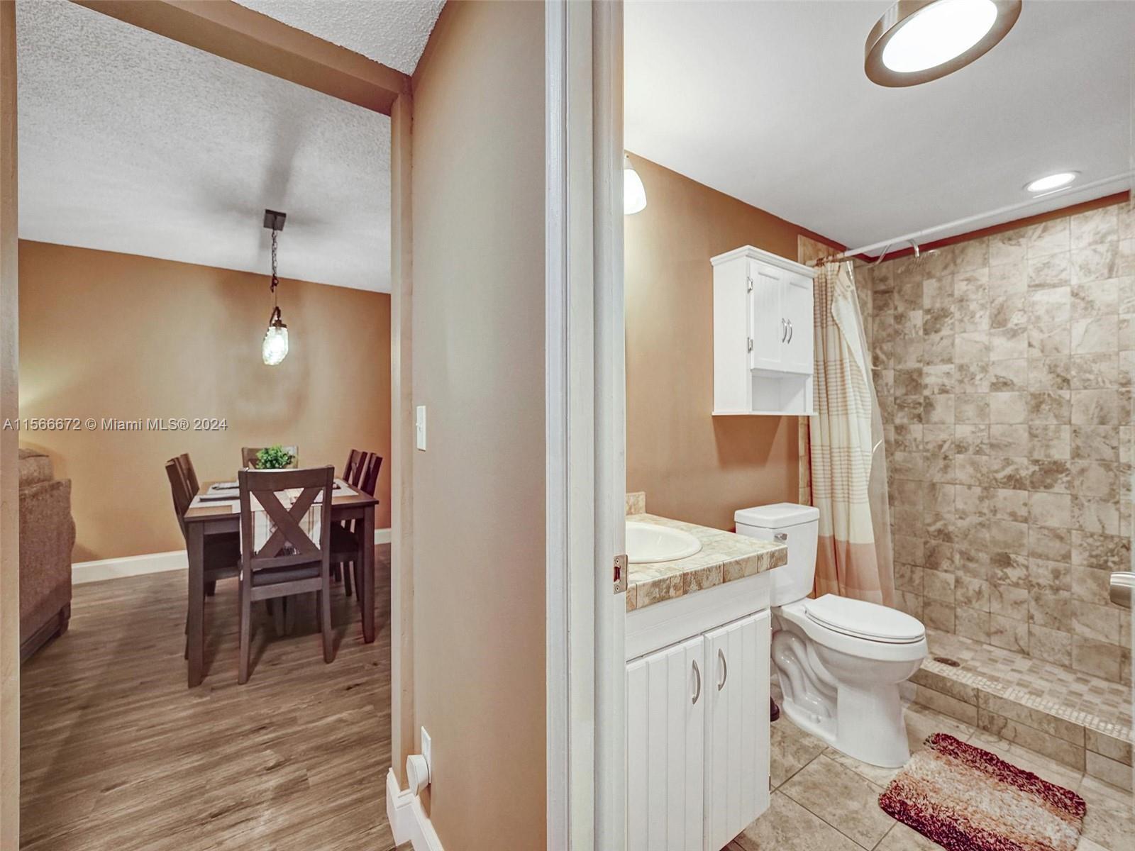 9450 Live Oak Pl # 304