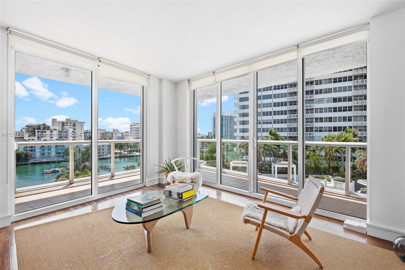 10 Venetian Way # 605