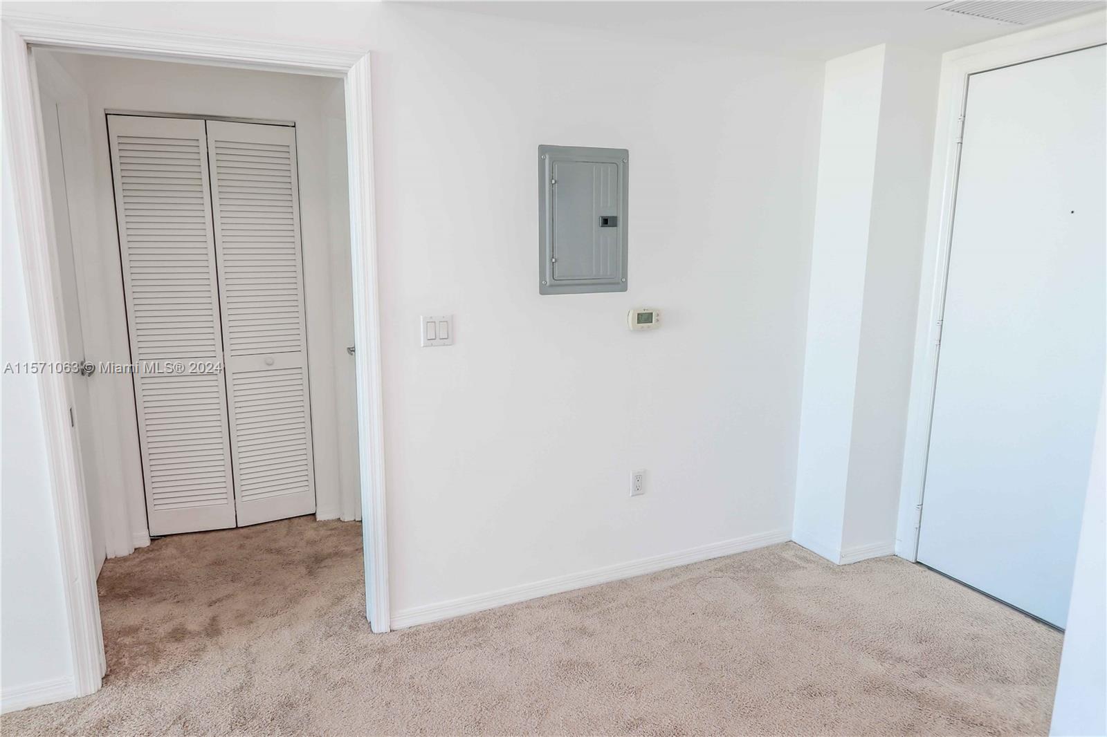 951 Brickell Ave # 3309