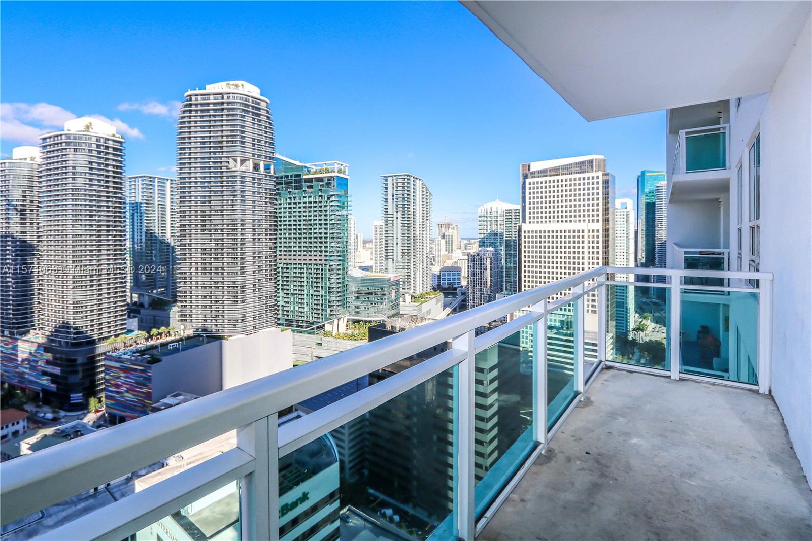 951 Brickell Ave # 3309