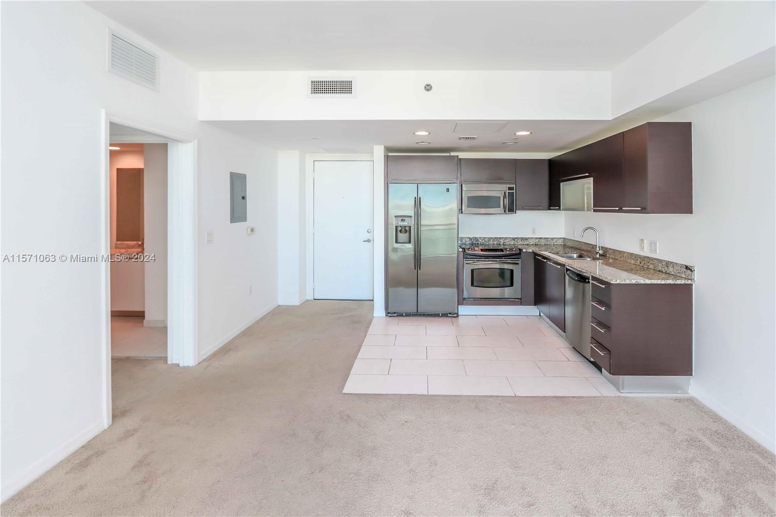 951 Brickell Ave # 3309