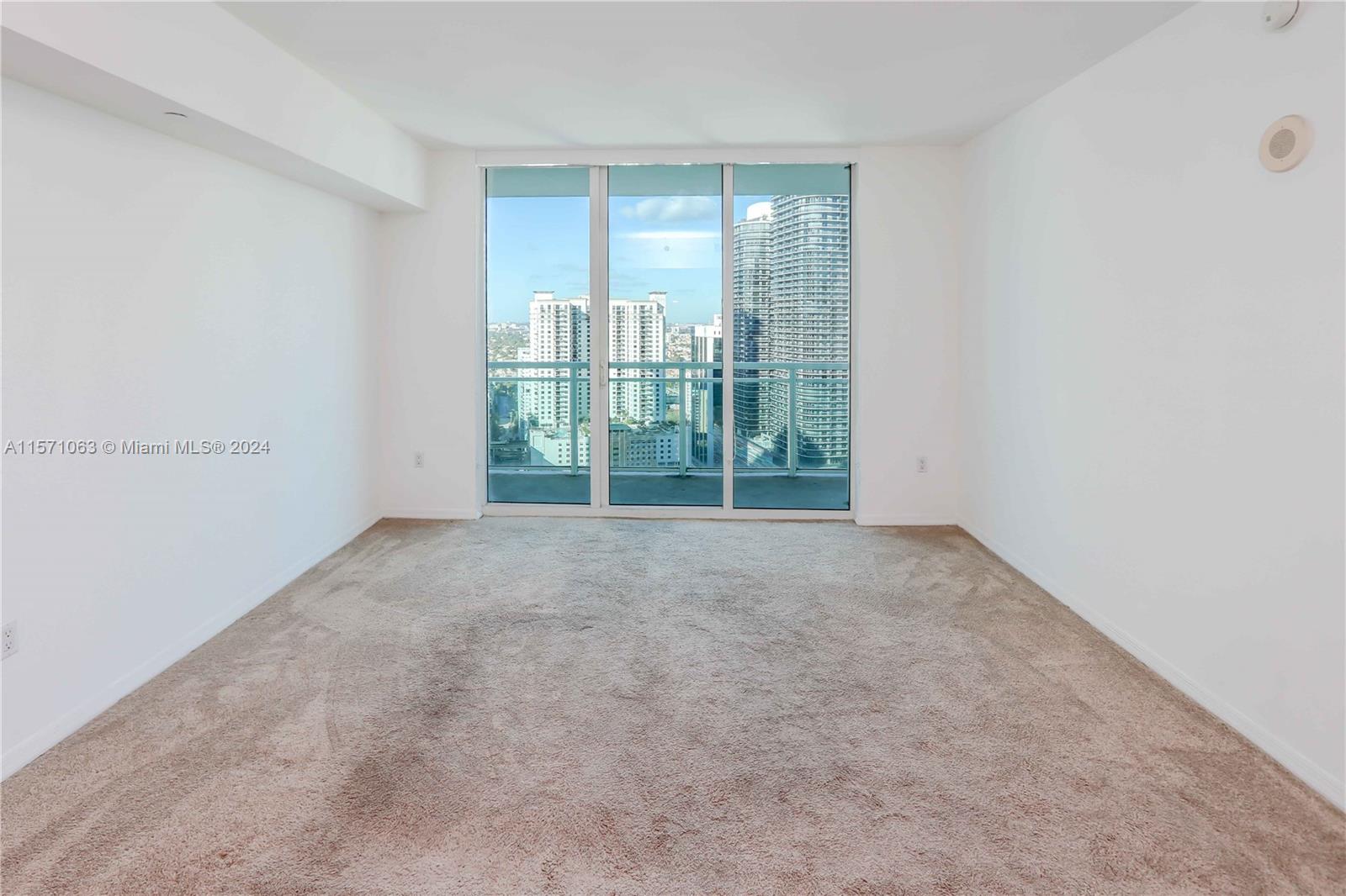 951 Brickell Ave # 3309