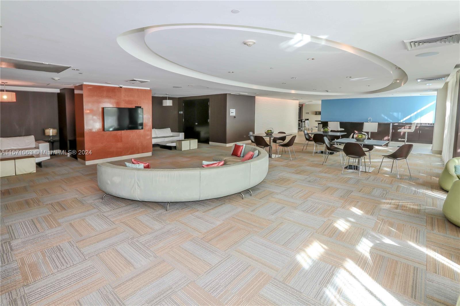 951 Brickell Ave # 3309