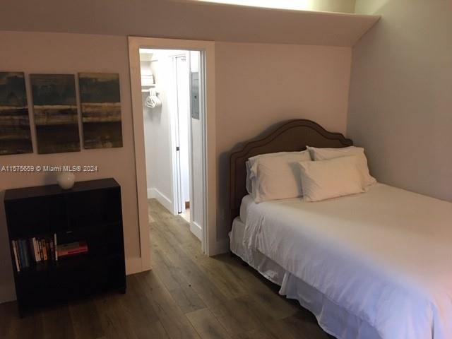 125 Edgewater Dr # 7