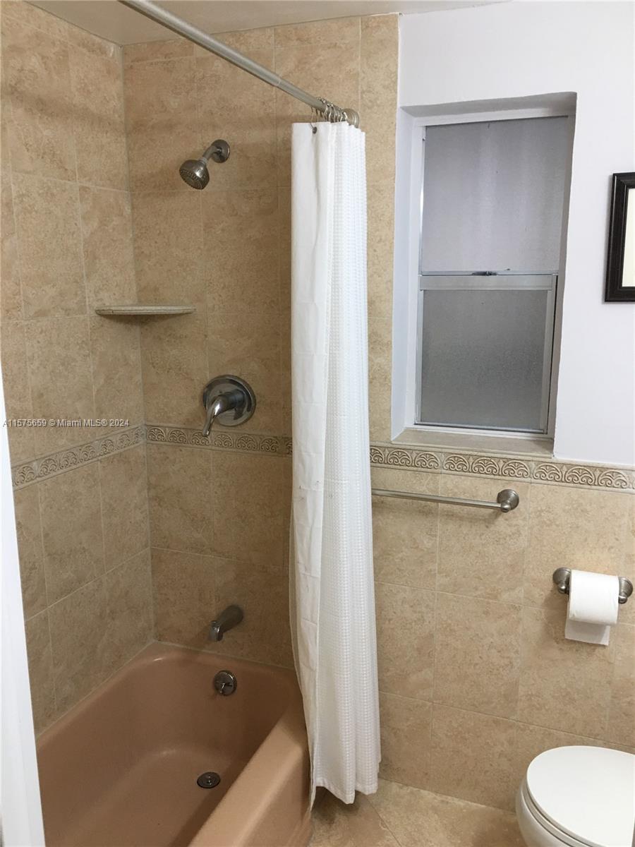 125 Edgewater Dr # 7
