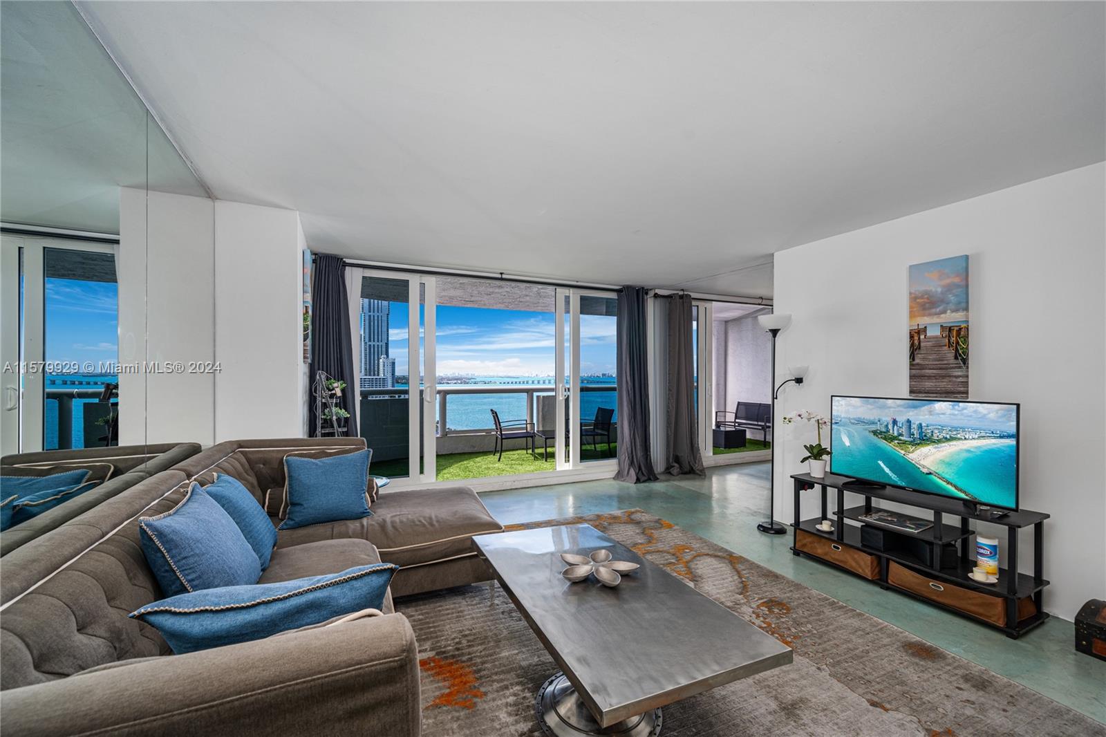 1717 N Bayshore Dr # 1937 Unit: A-1937