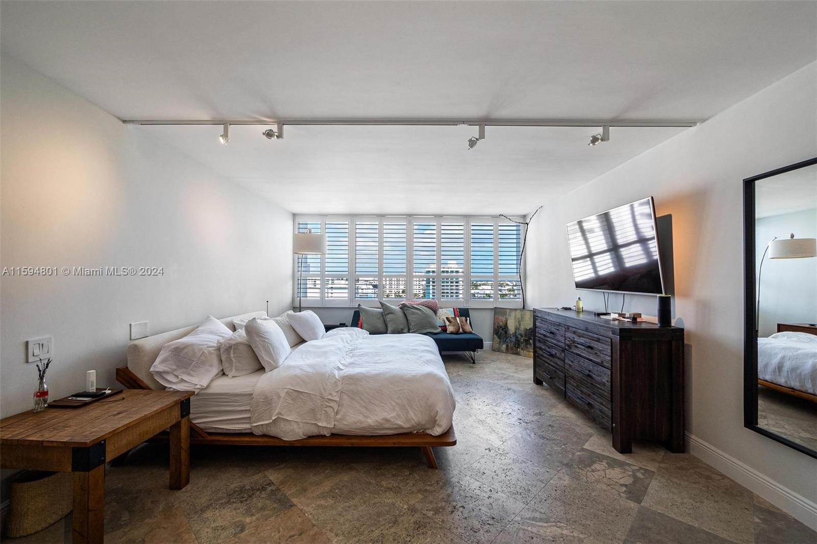 11 Island Ave # 1402