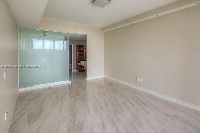 2020 N Bayshore Dr # 1710